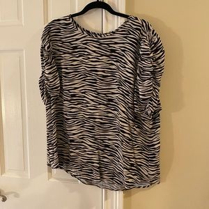 Ann Taylor Zebra Print Short Sleeve Blouse